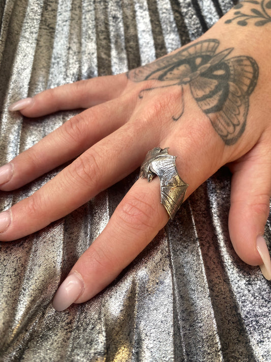 Desmodus Embrace Ring