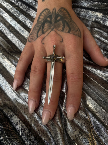 Desmodus Night Creature Sword Ring Large