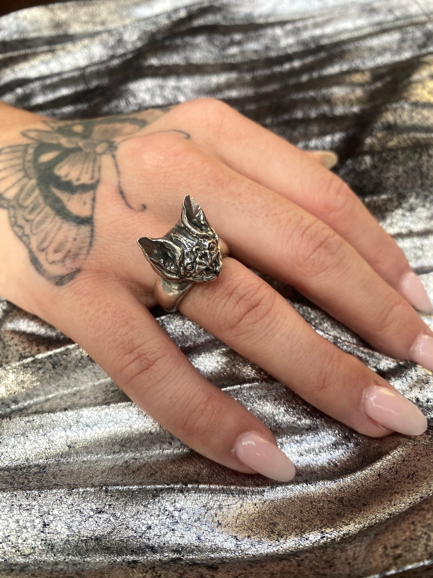 Desmodus Head Ring Large