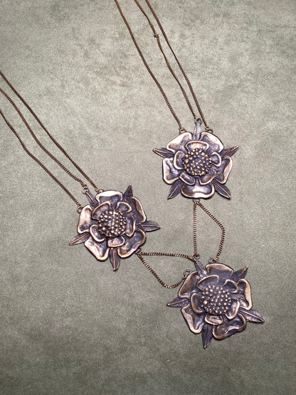 Tudors Rose Necklace