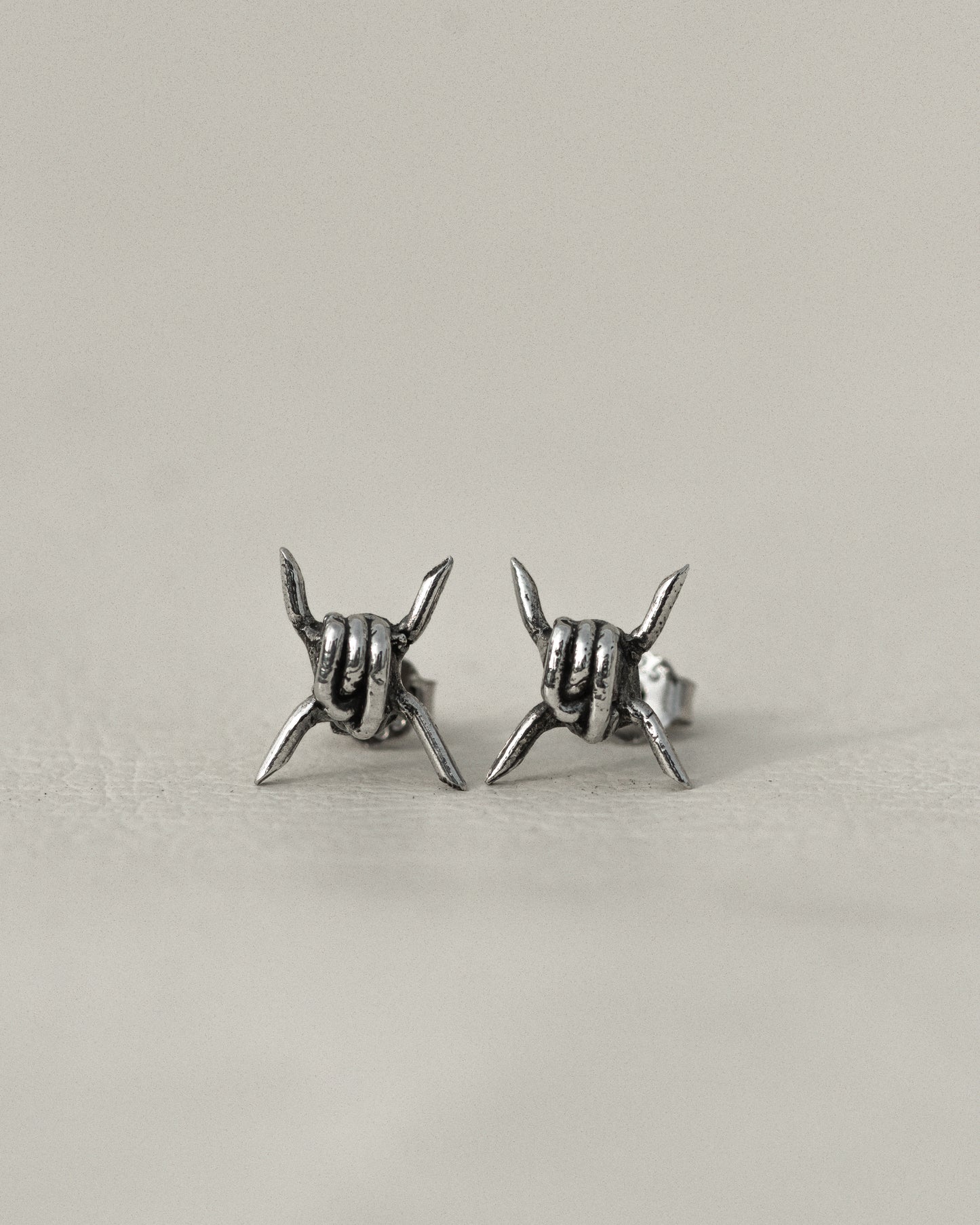 Barbed Wire Studs